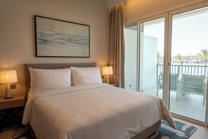 皇家套房 | 浴室 | 免費盥洗用品、浴袍、毛巾