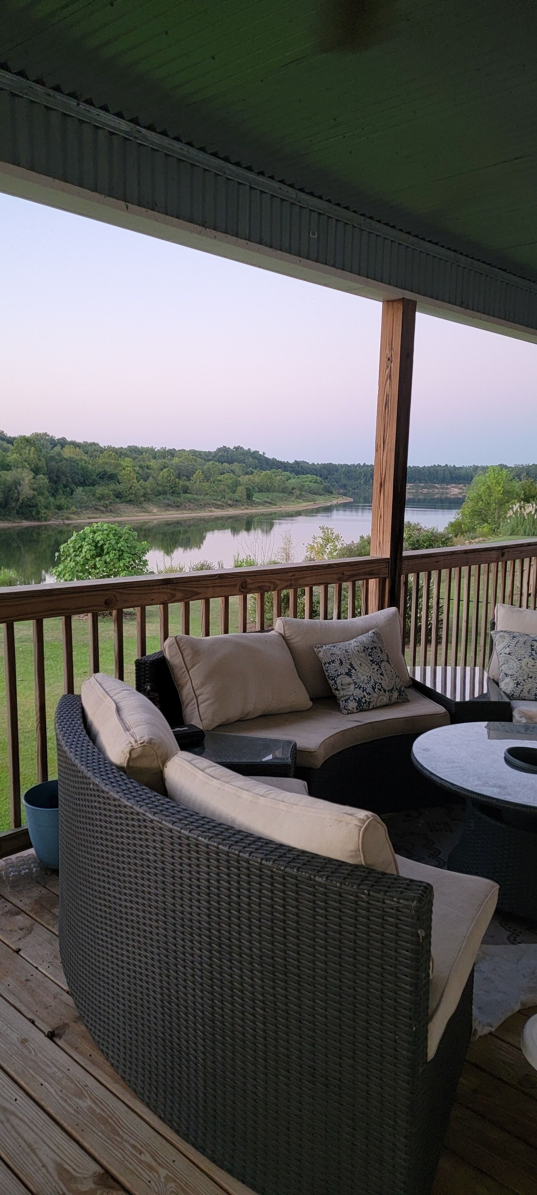 Waterfront Bama GameDay Getaway! 20 min. easy access to Bryant Denny
