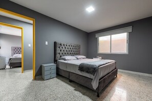 4 bedrooms, WiFi, bed sheets