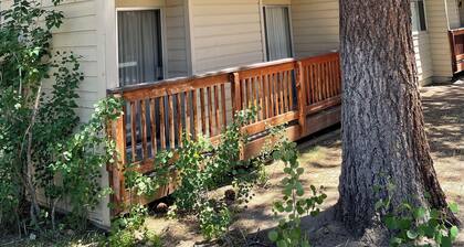 1-bedroom condo plus loft in lovely Mammoth Lakes with WiFi  in la residence 4