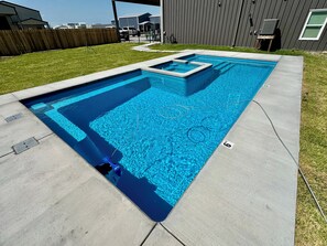 Pool - HONEY HOLE with Pool and Hot Tub Bring Pets Add Fees (Port O'Connor)