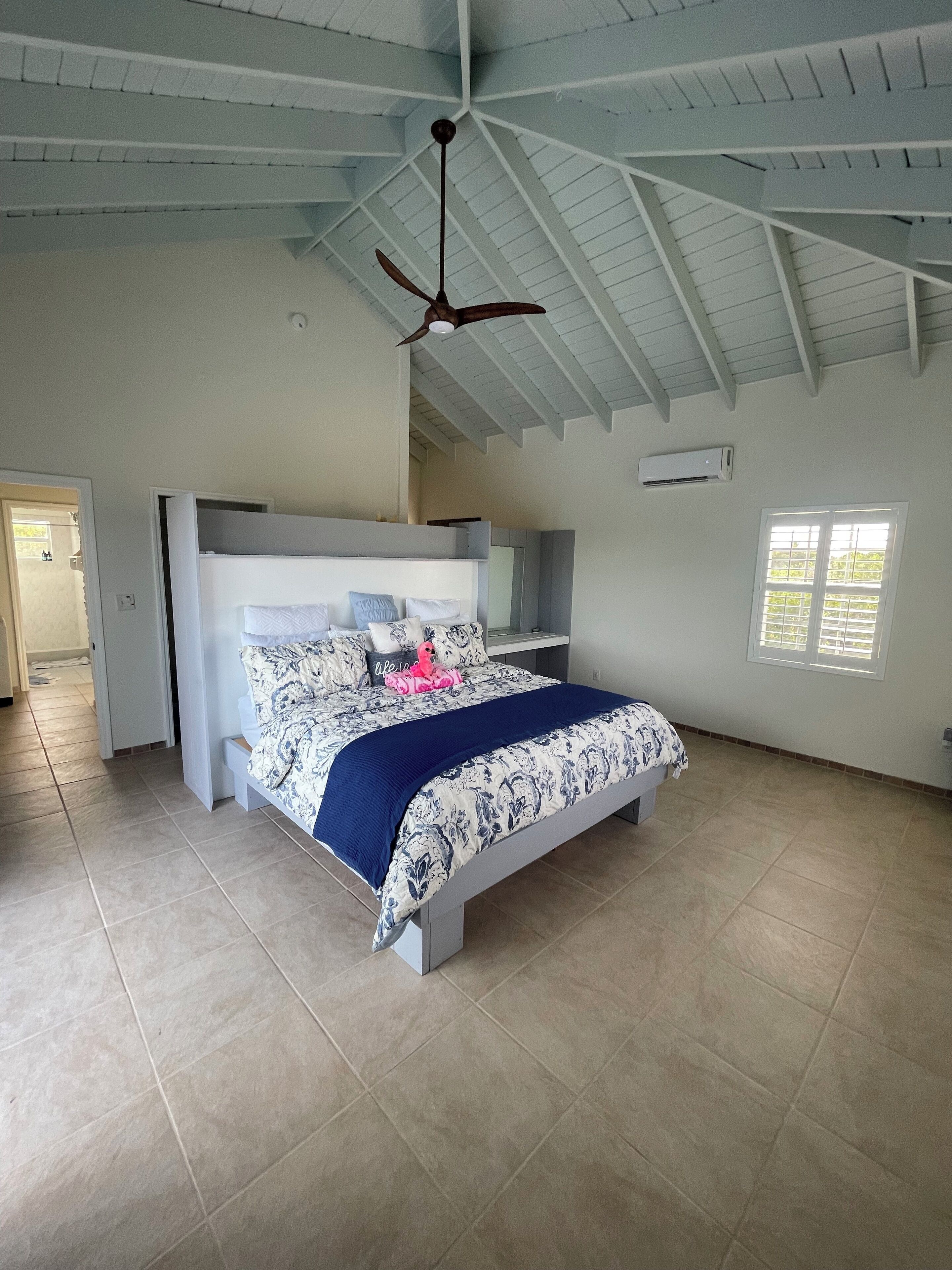 3 bedrooms, free WiFi, bed sheets