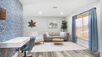 Smart TV, videojuegos, libros