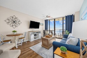 TV - Stunning 1 Bedroom Condo-Breathtaking Oceanfront Views-Meridian 602 (Myrtle Beach)