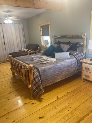 4 bedrooms, WiFi, bed sheets