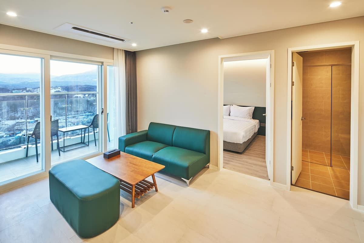 Superior Two-Room Mountain | 1 quarto, Wi-Fi de cortesia, roupa de cama