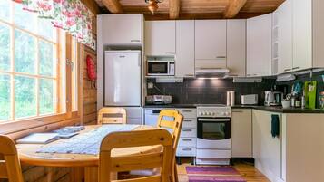 ثلاجة، غسالة أطباق، مستلزمات طهي/أطباق/أوعية