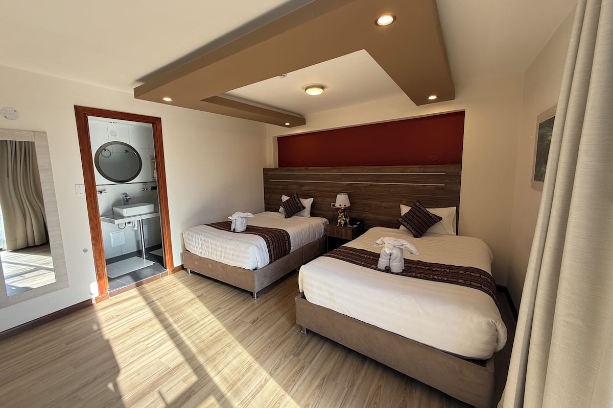 Luxury Double Room, 2 Queen Beds | 1 bedroom, down duvets, desk, free WiFi