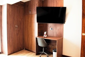 Superior Room, 1 King Bed | Down comforters, desk, free WiFi - Hotel Inka Lam (Cusco)