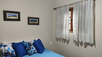 1 habitación, wifi y ropa de cama