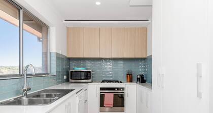 Moeys: Perfect Beachfront Escape for Family Gatherings or Friends’ Getaways