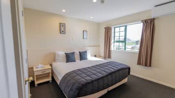 Premium Two Bedroom Suite | Iron/ironing board, free WiFi, bed sheets