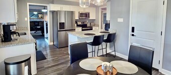 Spacious Memphis Stay w/ Foosball Table, Games & Movie Nights