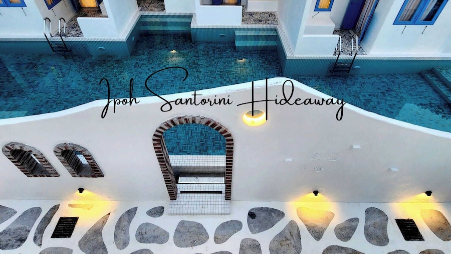 Ipoh Santorini Hideaway Hotel Inspired