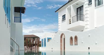 Ipoh Santorini Hideaway Hotel Inspired