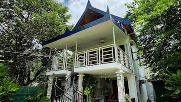 Premium Room | 1 bedroom, free WiFi, wheelchair access