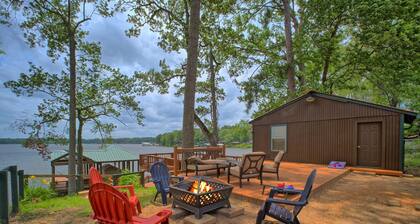 Fish Tales Cabin