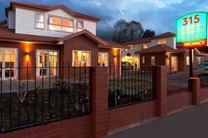 家庭公寓, 花園景觀 | 露台/庭院