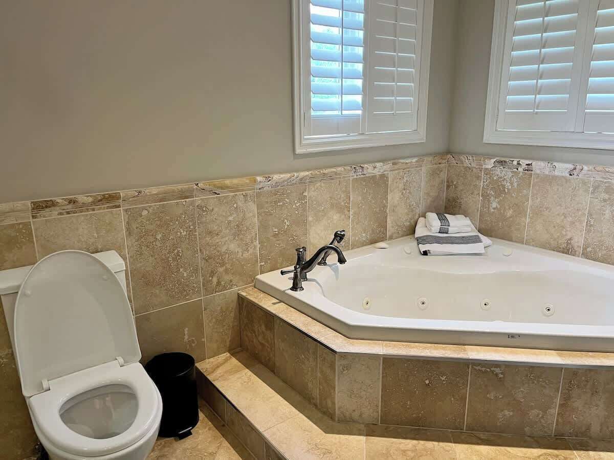 Shower, hair dryer, shampoo