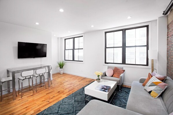 スマートテレビ、PC モニター、プリンター