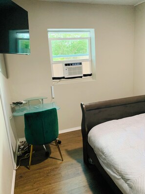 1 chambre, fer et planche Ă repasser, Wi-Fi, literie fournie
