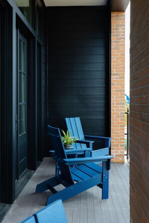 Business Suite, Non Smoking, Kitchen | Terrace/patio