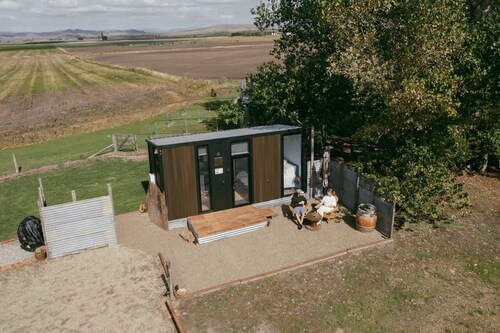 Matakanui Retreat 2 by Tiny Away