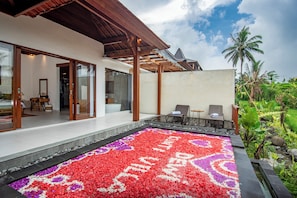 Standard Villa, Garden View | 1 bedroom, premium bedding, minibar, individually decorated - Dewi Kunti Villa (Sebatu)