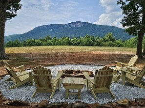 Property grounds - Charming 2-bedroom farmhouse with an awesome view minutes from Hanging Rock (Germanton)