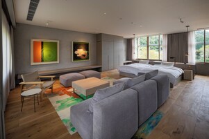 套房, 无烟房 | 羽绒被、客房内保险箱、特色装修、特色家居