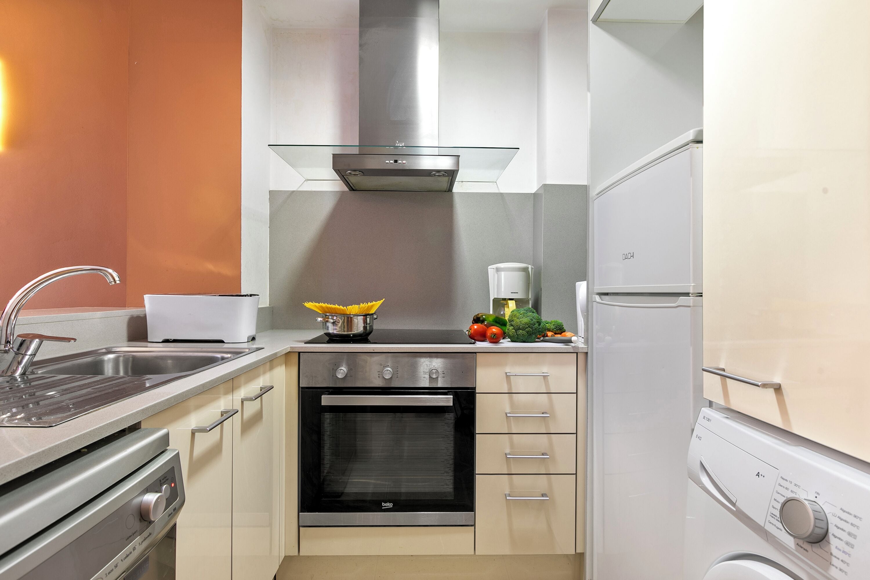 Family Apartment, Multiple Bedrooms (Andorra Mountain Accommodation) | Private kitchen | Fridge, microwave, oven, stovetop