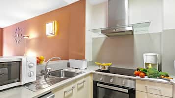 FamiljelÀgenhet - 1 sovrum (Andorra Mountain Accommodation) | Eget kök | KylskÄp, mikrovÄgsugn, ugn och spishÀll