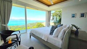 Villa luxueuse, 4 chambres, piscine privée, vue sur la mer | Coffre-fort, bureau, espace de travail pour ordinateurs portables