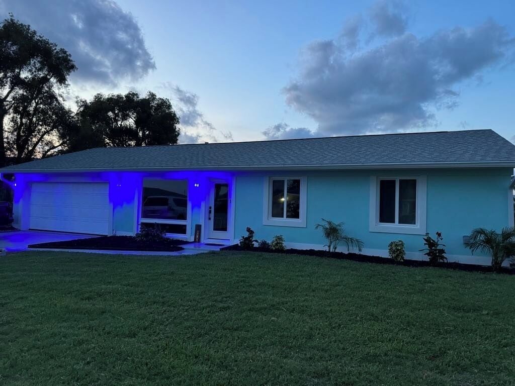 Charming 3-bedroom house with Private Boat Dock in Merritt Island, FL. 