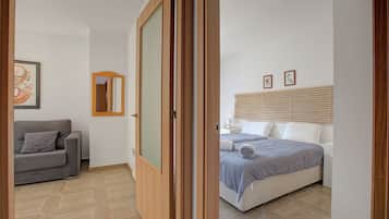 1 quarto, Wi-Fi de cortesia, roupa de cama