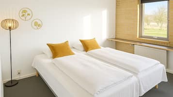Double Room | Premium bedding, desk, blackout curtains, free WiFi