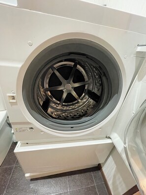 Apartment | Laundry
