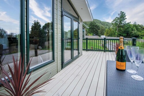 3 Manor Lodge - 2 Bedroom Lodge - Pendine