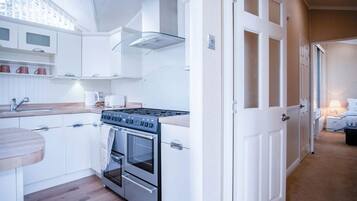 Microwave, oven, stovetop, electric kettle