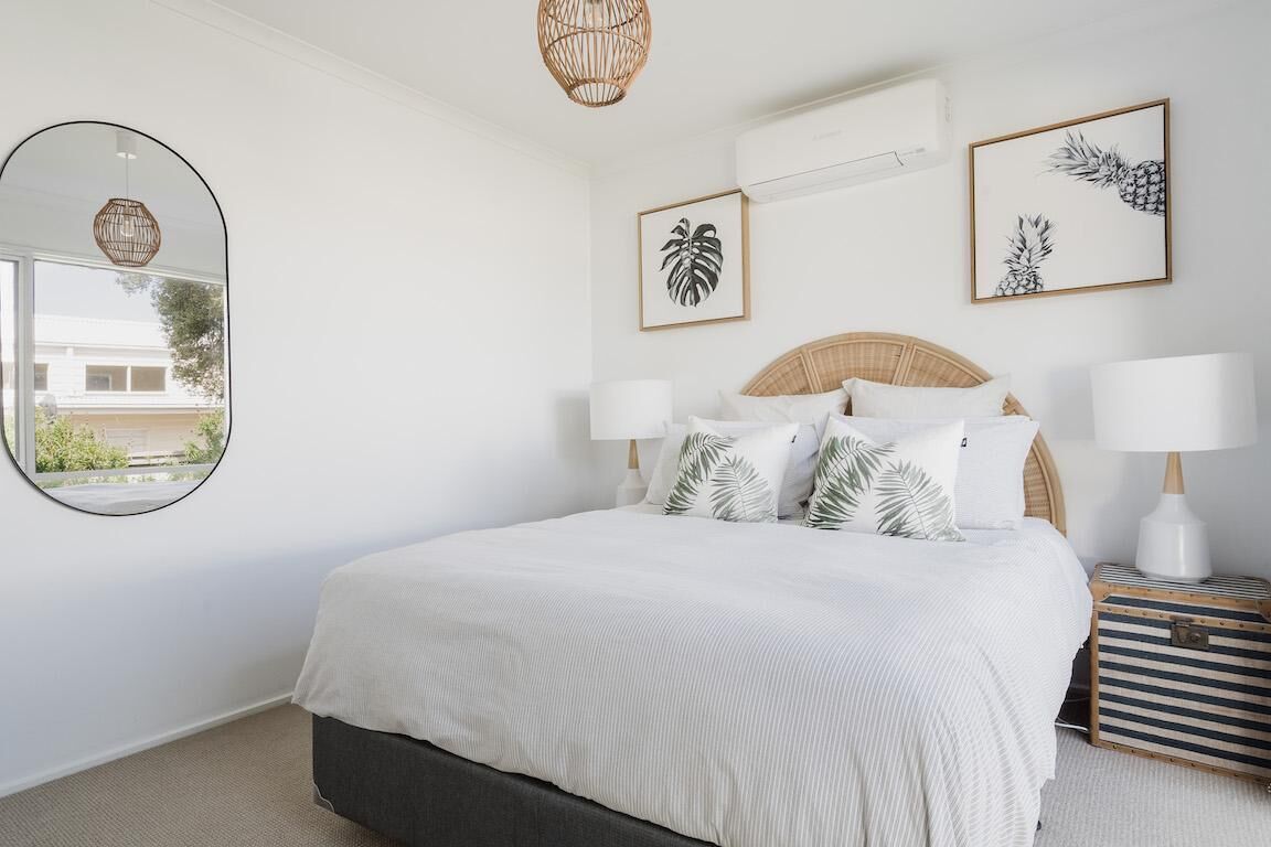 The Hideaway - Coastal Chic Living With Pool And Spa - Sorrento