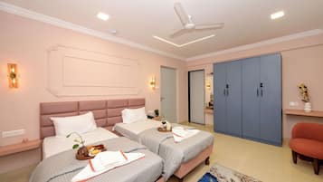 Deluxe Twin Room, Balcony, City View | Individually decorated, individually furnished, desk, laptop workspace