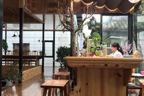 Unclassified image, 2 of 62, button - New Hotel Busan (Weishan)