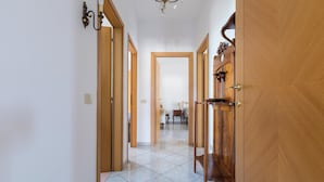 Interior - 4018 Margaret House by Barbarhouse (Fasano)