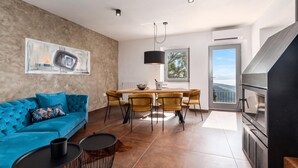 家庭獨棟房屋, 3 間臥室, 微波爐, 山間 (Casa Giuseppe /w Panoramic View) | 客廳