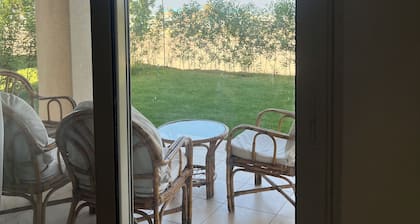 Charming 4-bedroom villa with WiFi and AC in brilliant Red Sea Governorate