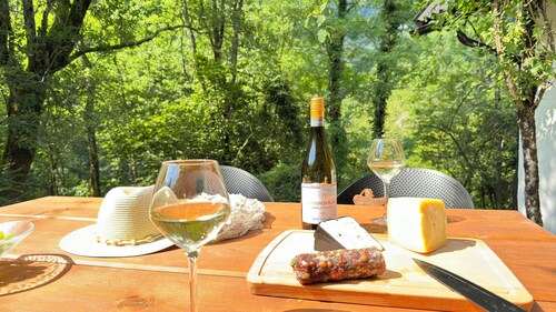 Restored charming mountain cottage sleep 4