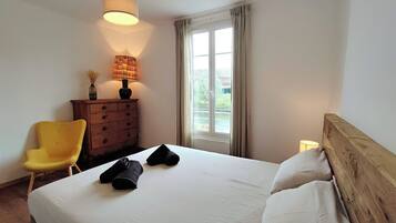 4 chambres, fer et planche Ă repasser, lit parapluie, Wi-Fi gratuit