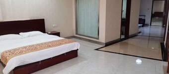 Changshou Business Hotel