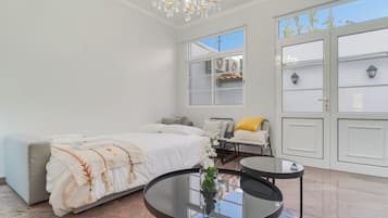 1 chambre, rideaux occultants, chambres insonorisées