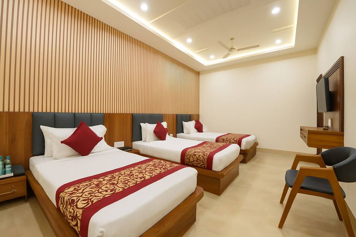 Deluxe Triple Room | 1 bedroom, desk, free WiFi